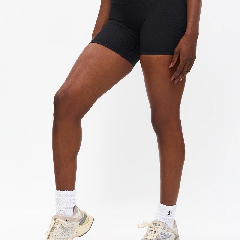 Material Girl Ribbed Short 6" - Onyx Black Buffbunny Collection